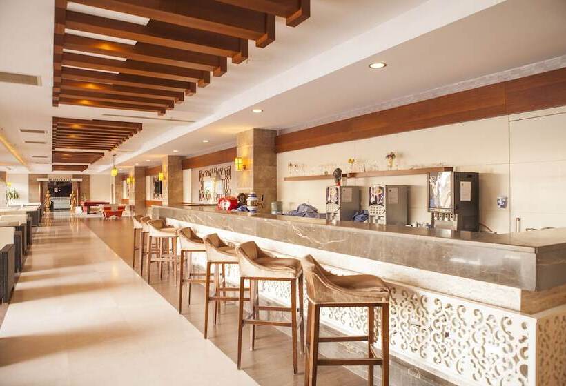 בית מלון כפרי Side Aluna