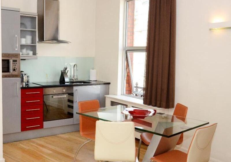 فندق The Harrington Apartments