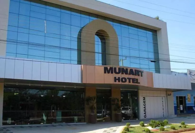 Munart Hotel
