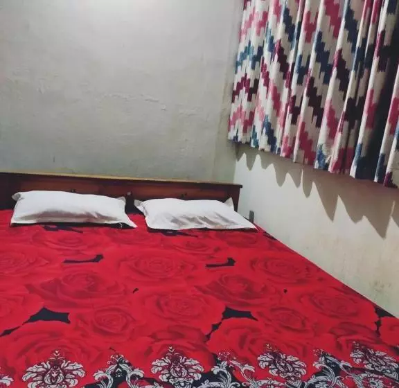 ホテル Spot On Layali Tourist Home