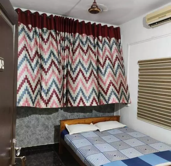ホテル Spot On Layali Tourist Home