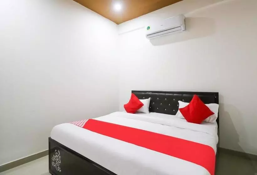 ホテル Oyo 78080 Dc Guest House