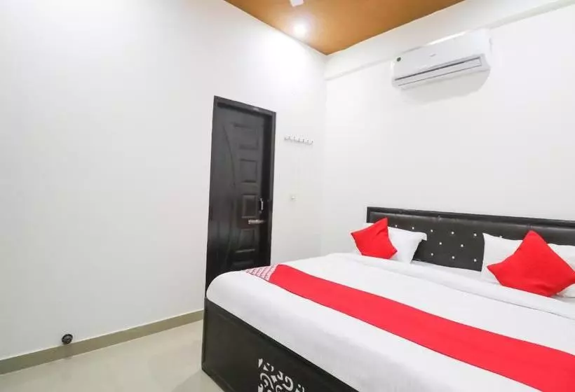 ホテル Oyo 78080 Dc Guest House