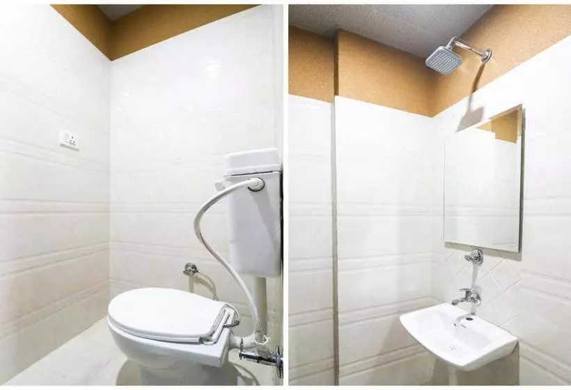 ホテル Oyo 78080 Dc Guest House