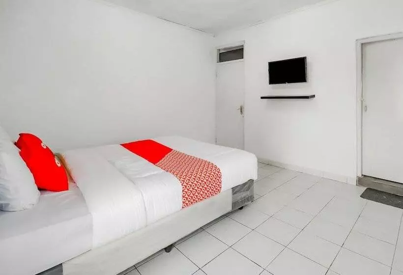 Hotel Oyo 90223 Bumi Langit
