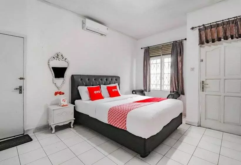 Hotel Oyo 90223 Bumi Langit