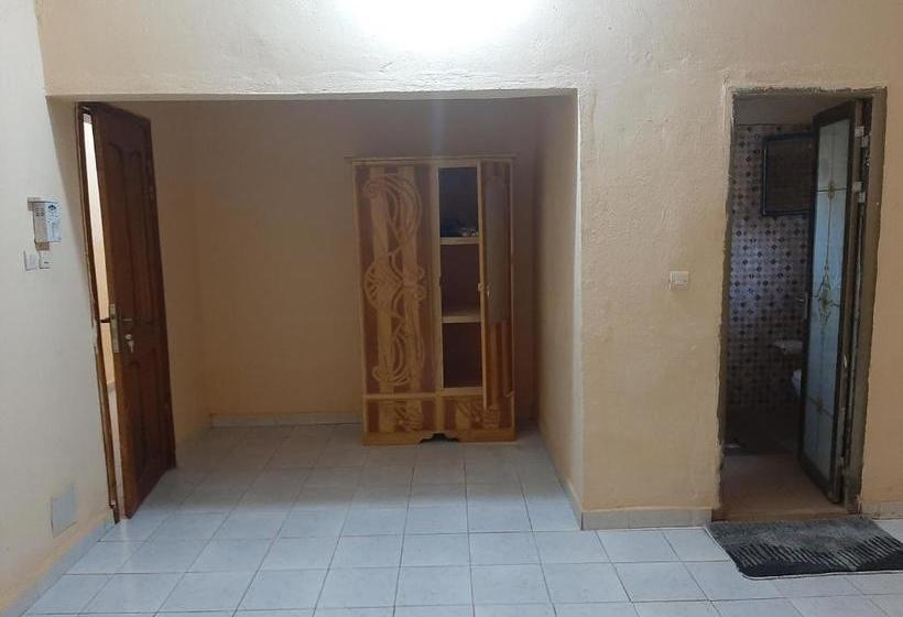 پانسیون Villa Chambre B Climatisée Douche Cuisine Salon