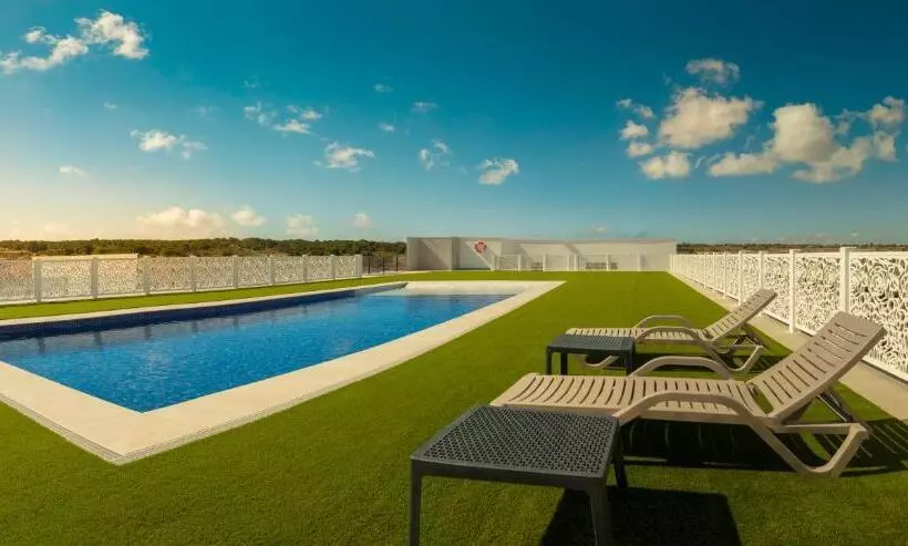 Aj Gran Alacant by SH Hoteles