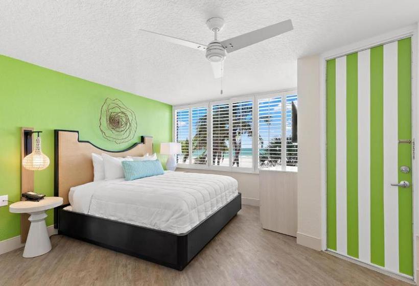 Отель Bellwether Beach Resort