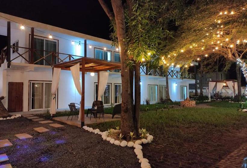 The Beach Break Hotel El Zonte