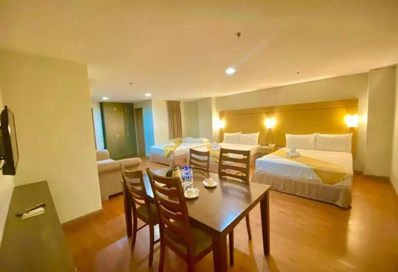 Tagaytay Hotel Sixb