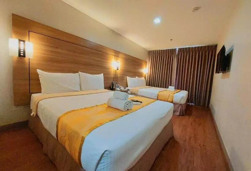 Tagaytay Hotel Sixb