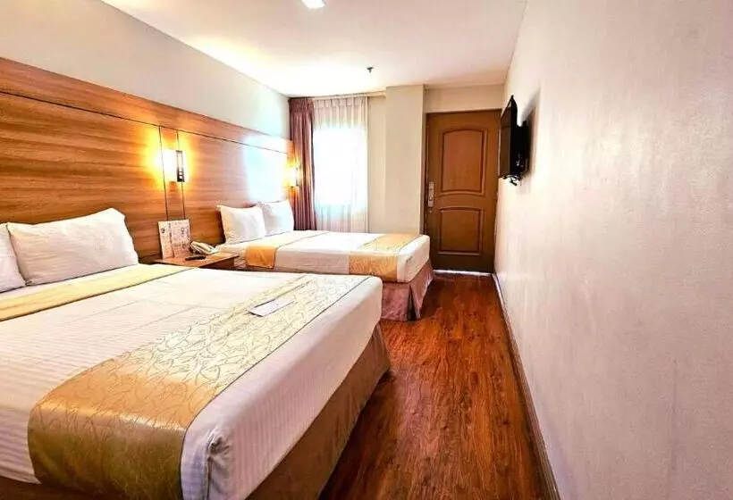 Tagaytay Hotel Sixb