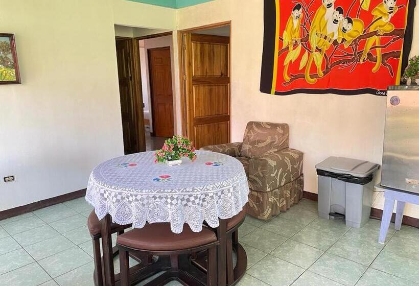 تختخواب و صبحانه Casa Caribe