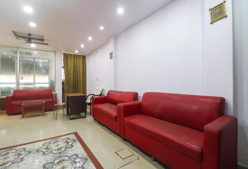 Super Hotel O Maa Arya Near Gautam Buddha Park