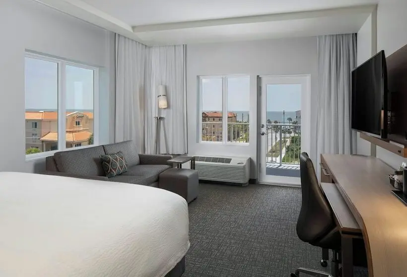 Hotelli Courtyard Amelia Island