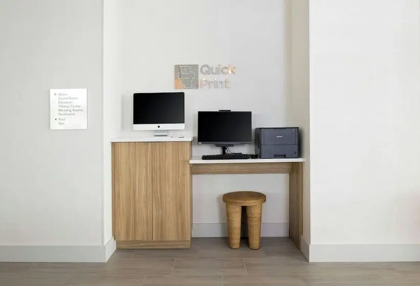 Hotelli Courtyard Amelia Island