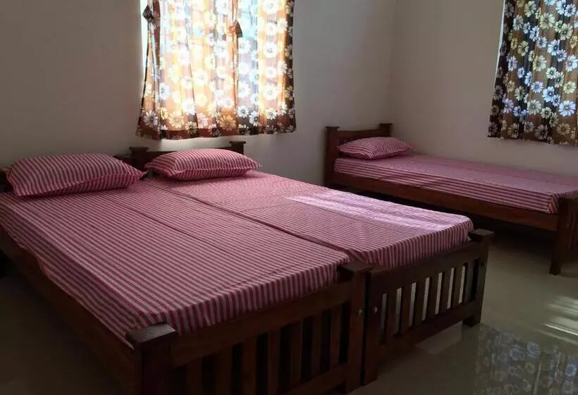 カプセルホテル Shantham Service Apartments, Kinathukadavu, Coimbatore