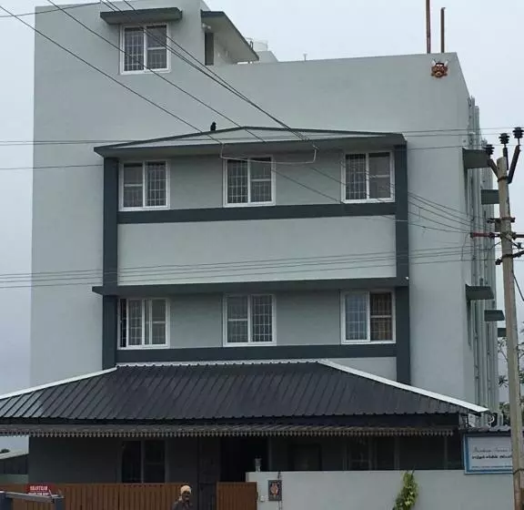 カプセルホテル Shantham Service Apartments, Kinathukadavu, Coimbatore
