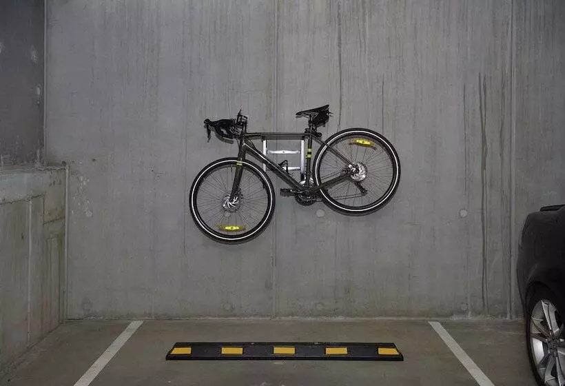 Hotelli Oaks R Suites Geelong