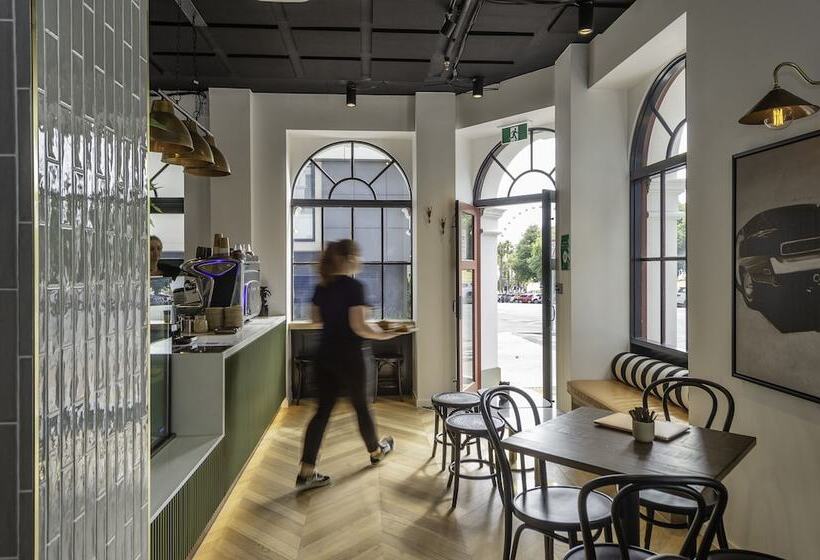 בית מלון כפרי Oaks R Suites Geelong