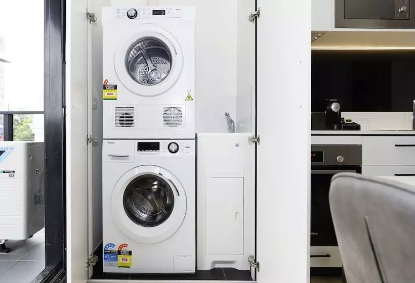 Hotelli Oaks R Suites Geelong