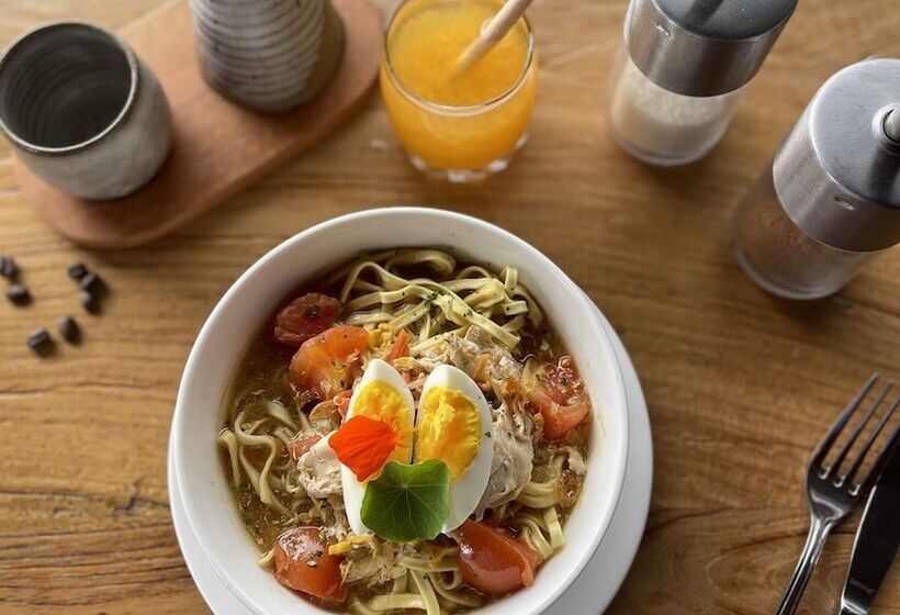 Отель Tira Vilagna Suites & Spa