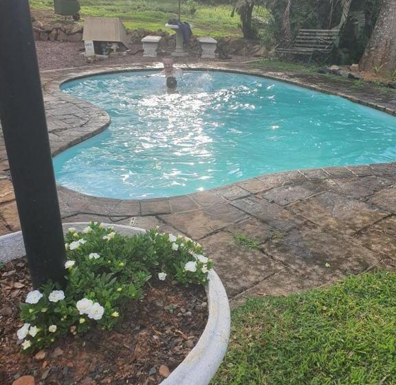 פנסיון Rockabilly Ranch Self Catering Guest Units