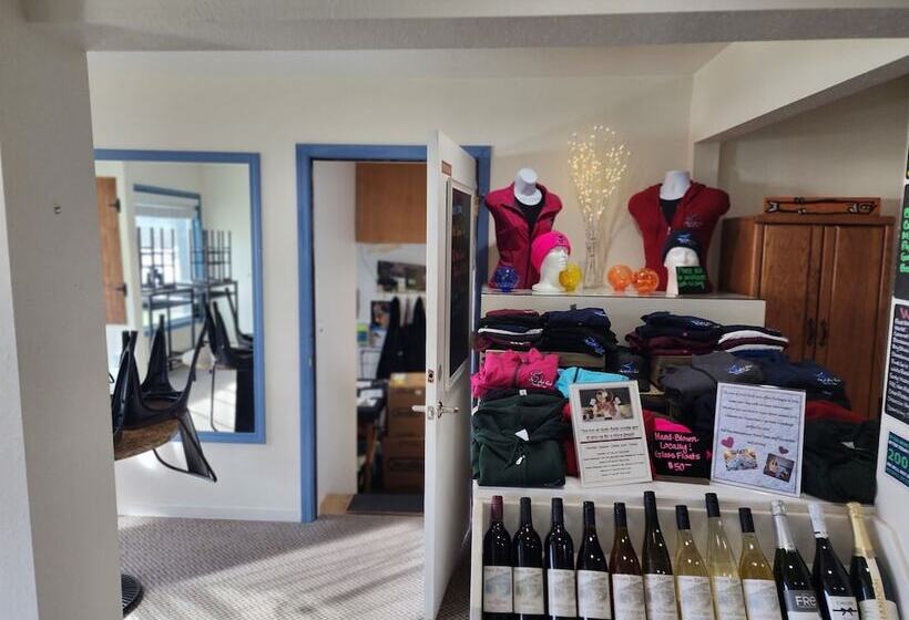 فندق صغير Inn At Arch Rock