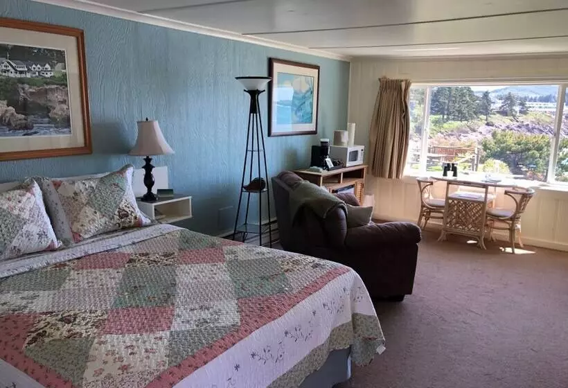 Retkeilymaja Inn At Arch Rock