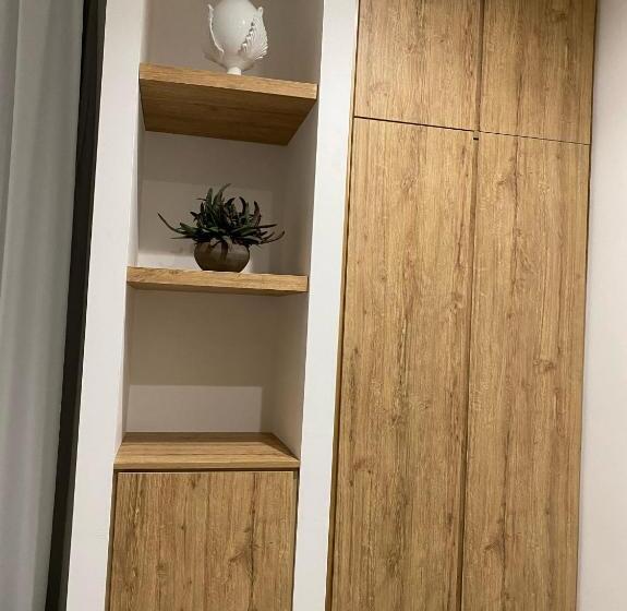 تختخواب و صبحانه Beddhra Mia