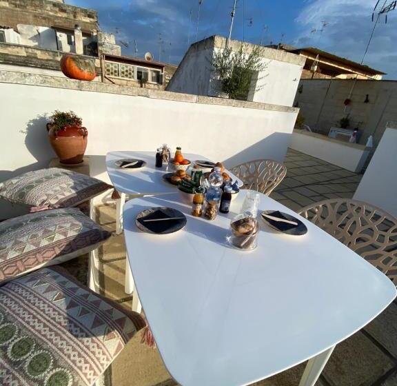 تختخواب و صبحانه Beddhra Mia