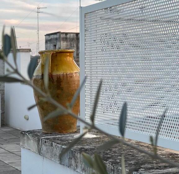 تختخواب و صبحانه Beddhra Mia