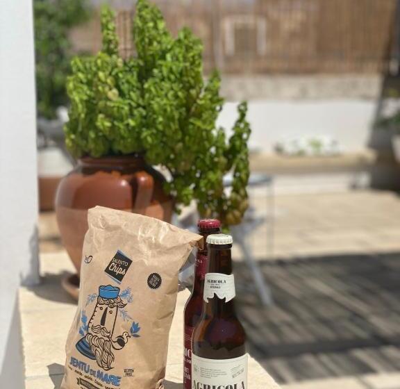 تختخواب و صبحانه Beddhra Mia