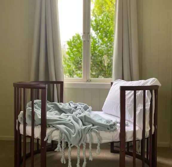 Aamiaismajoitus (B&B) Big Fella Wines & Accommodation