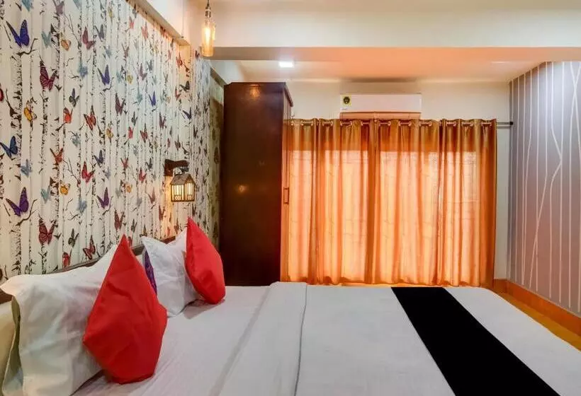 ホテル Super Capital O Divira Inn