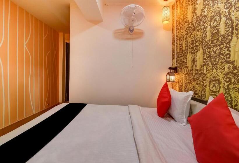 酒店 Super Capital O Divira Inn