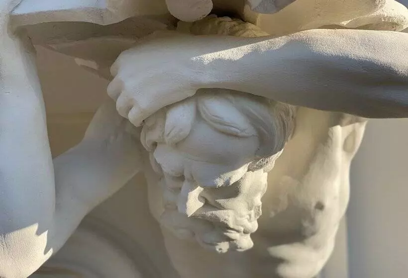 ホテル Flora Batava