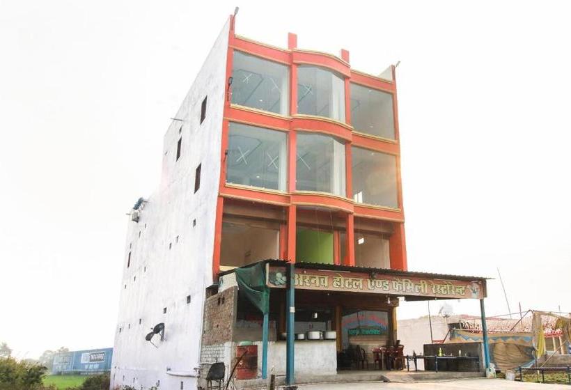 בית מלון כפרי Spot On 72514 Arnav And Restaurant