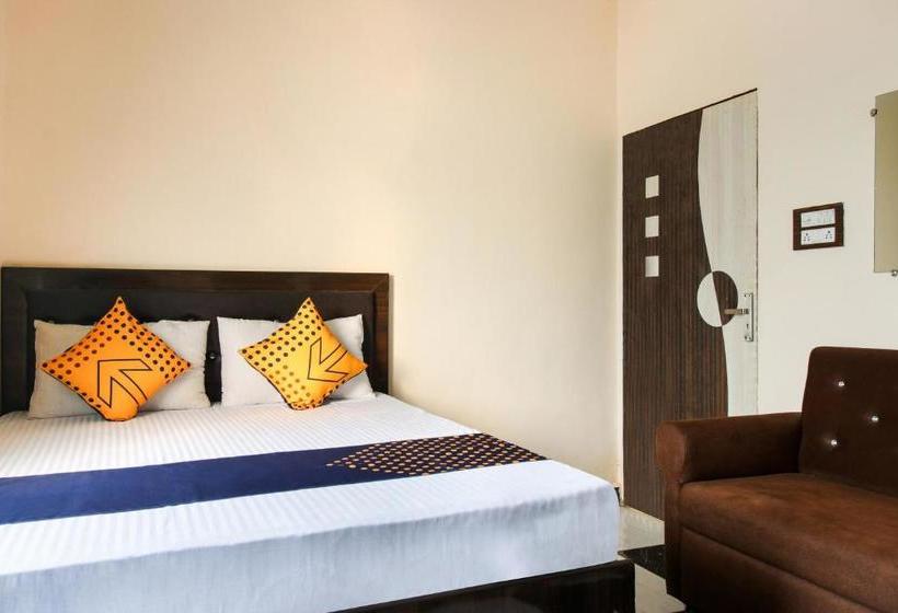 בית מלון כפרי Spot On 72514 Arnav And Restaurant