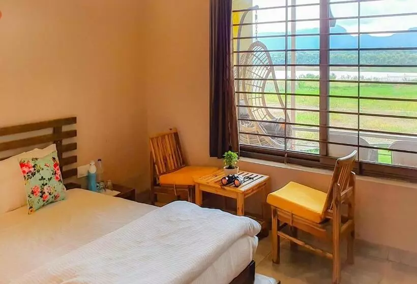 Hotelli The Satpura Panchtatva Villa