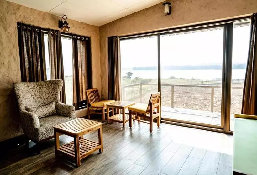 Hotelli The Satpura Panchtatva Villa