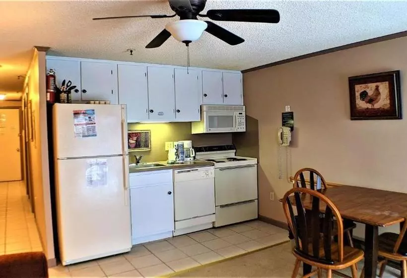 Stroll To Slopes, Village Area, Ski In Out Mtlodge 242