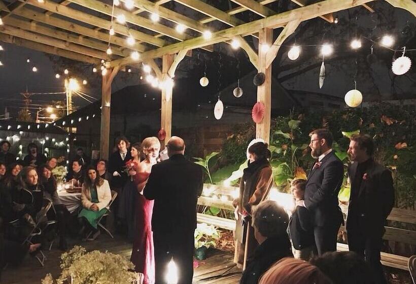 Schronisko Blue Moon Guest House