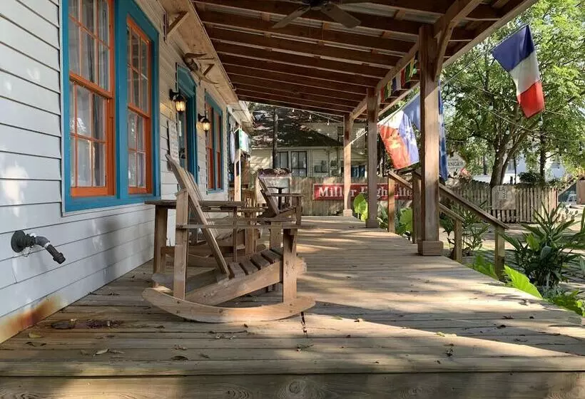Retkeilymaja Blue Moon Guest House
