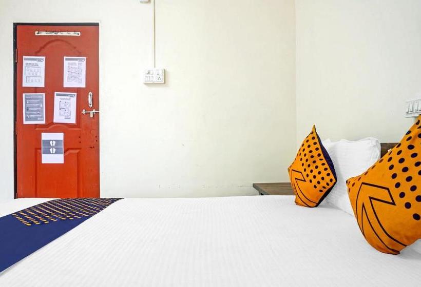 ホテル Spot On 75778 Shiv Sai Inn