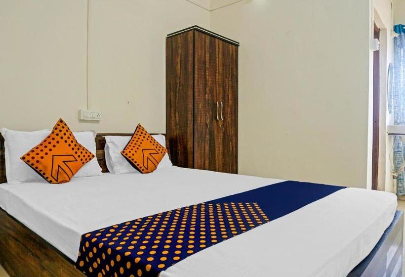 ホテル Spot On 75778 Shiv Sai Inn