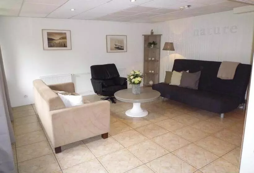 ホテル Chalet Du Montal