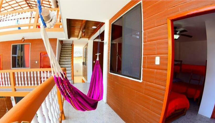 Hotel Charo´s Hostal