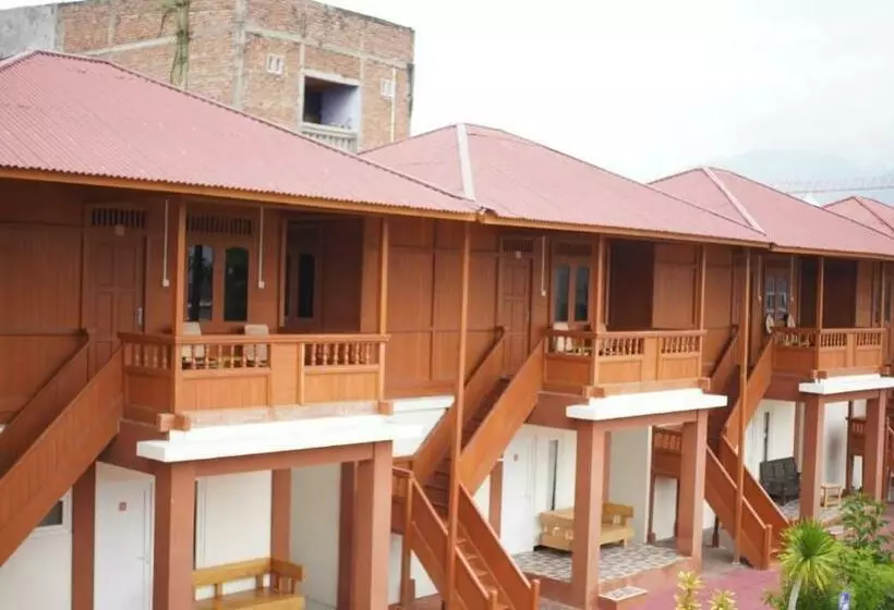 ホテル Granada Inn Palu